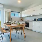 Serenite Maison Apartament Lefkimmi
