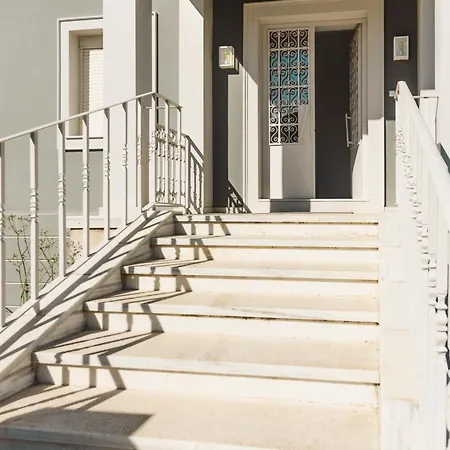 아파트 Serenite Maison